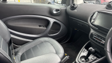 Smart EQ fortwo coupe 60kW EQ Exclusive 17kWh 2dr Auto [22kWCh] Electric Coupe